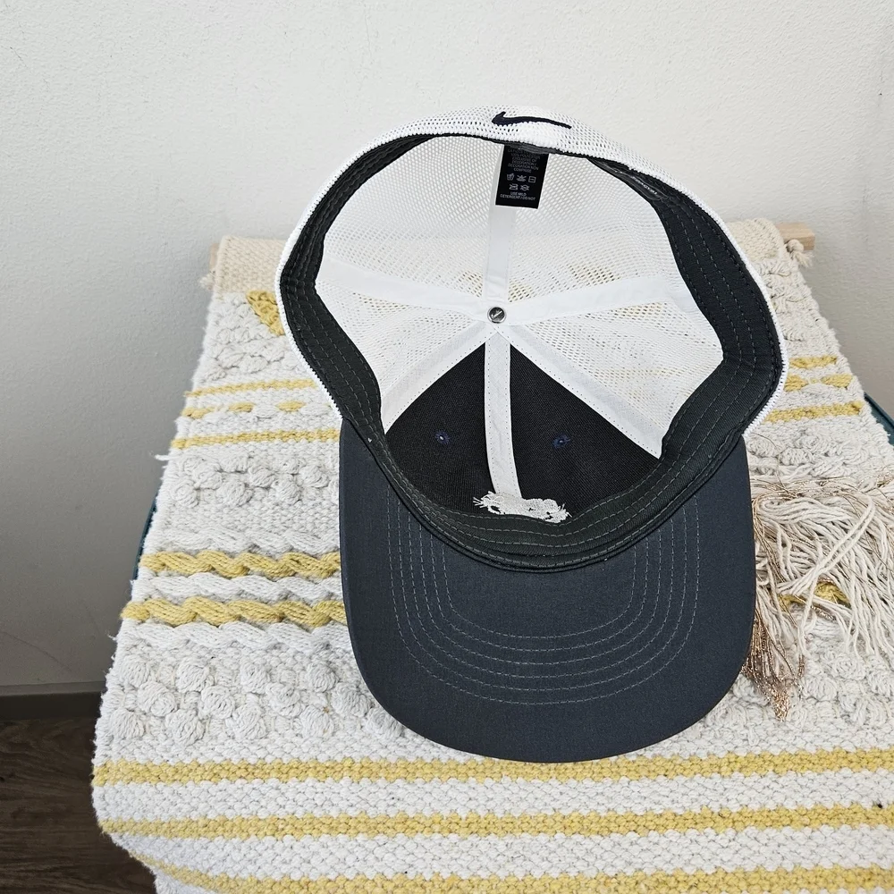 Nike hat mens